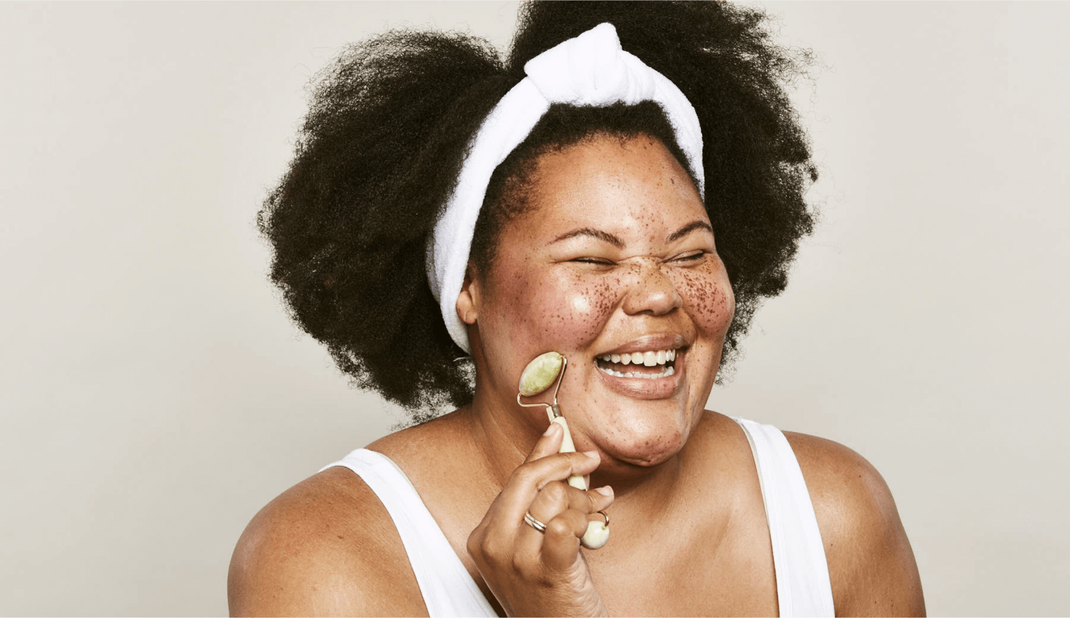 Caffeina | Absurd | Un nuovo brand beauty per la gen Z